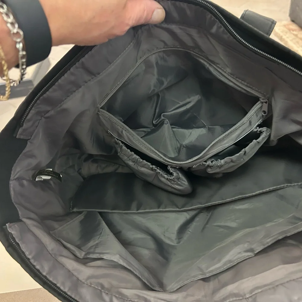 Eddie Bauer Black and Red Duffel Bag with Mesh Panels-like new